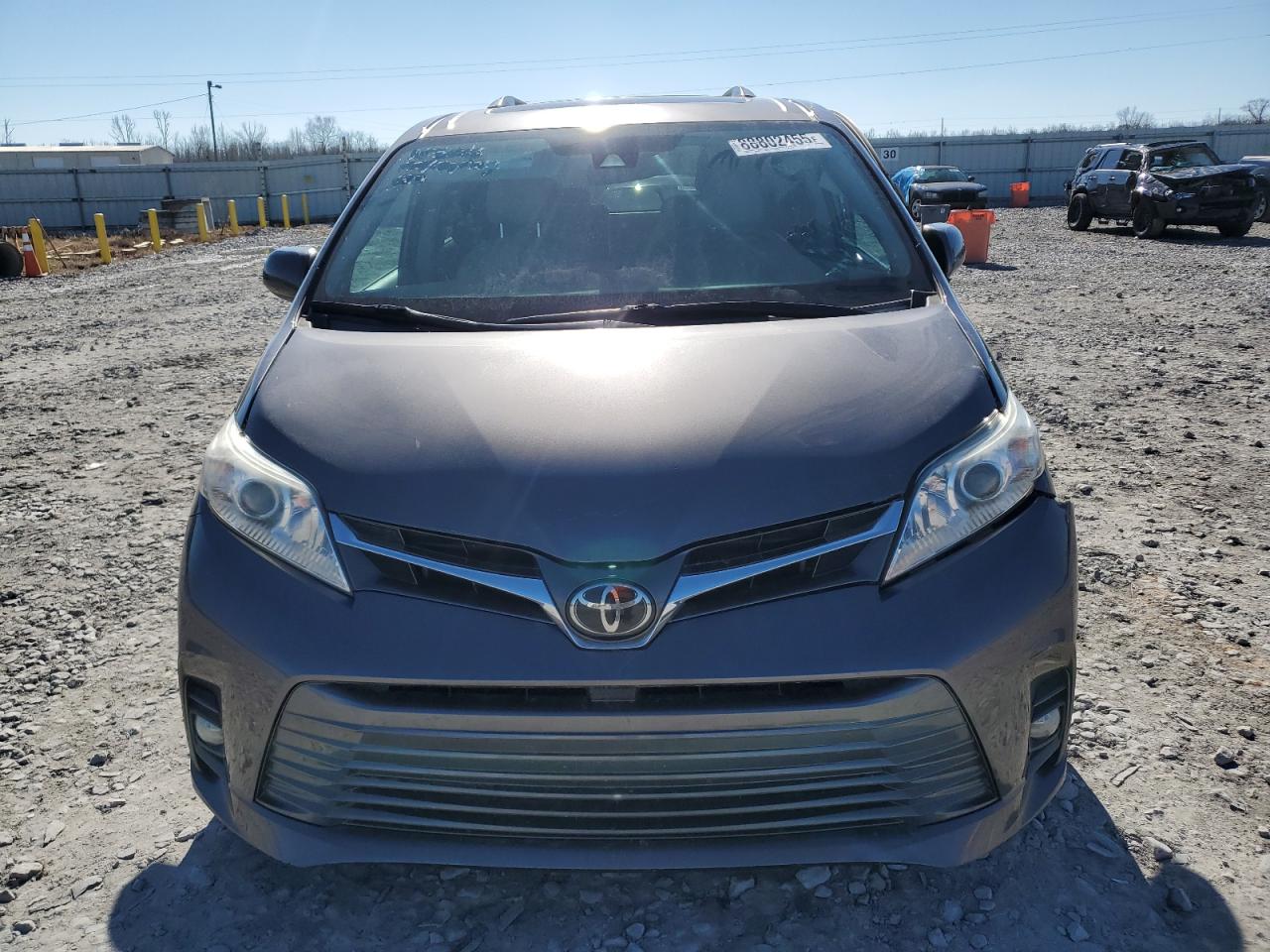 2020 Toyota Sienna - Image 5