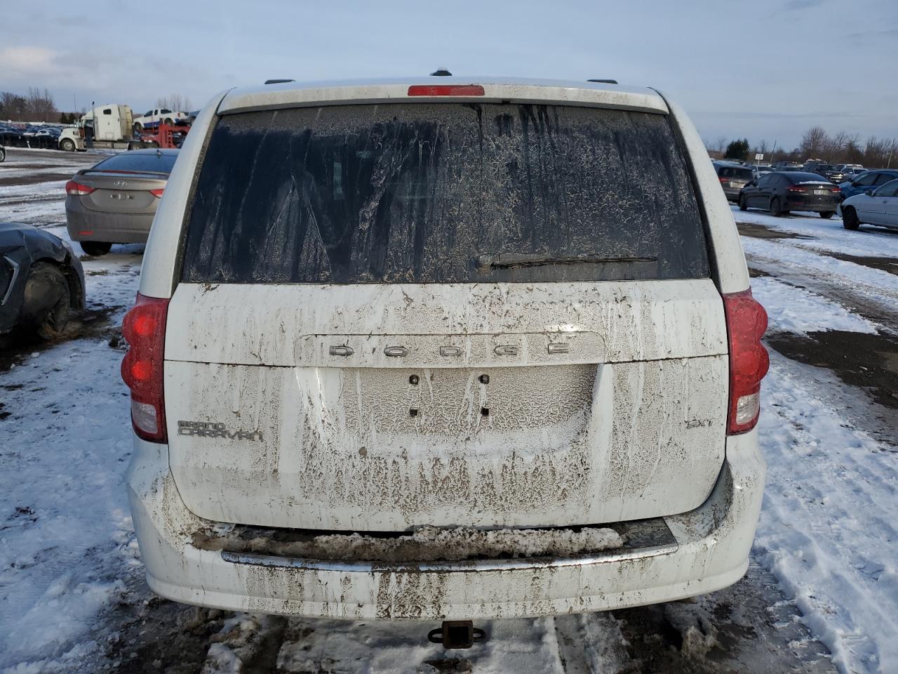2014 Dodge Caravan - Image 6