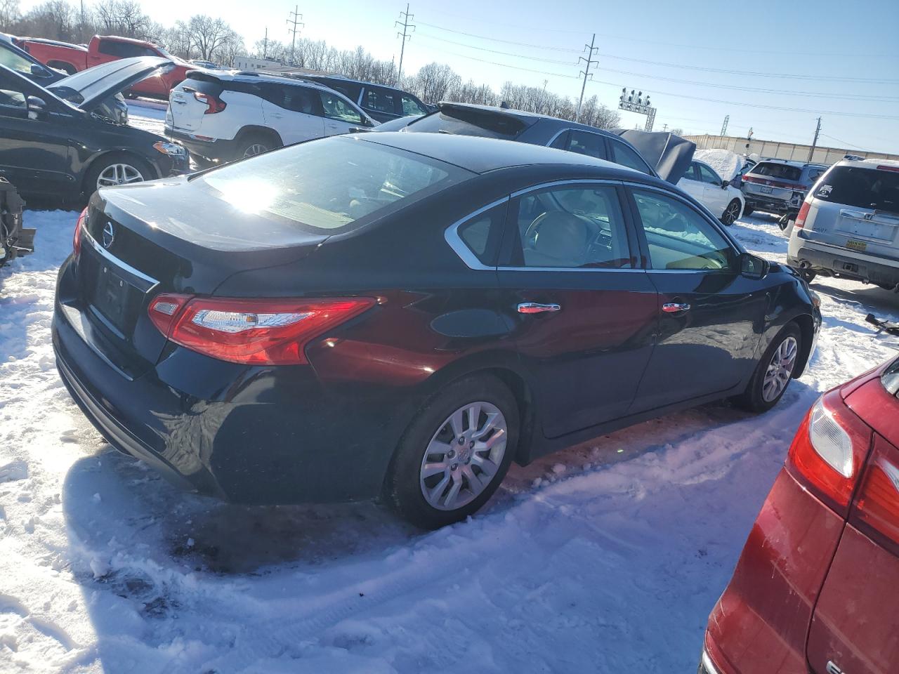 VIN 1N4AL3AP0GN335609 2016 NISSAN ALTIMA no.3