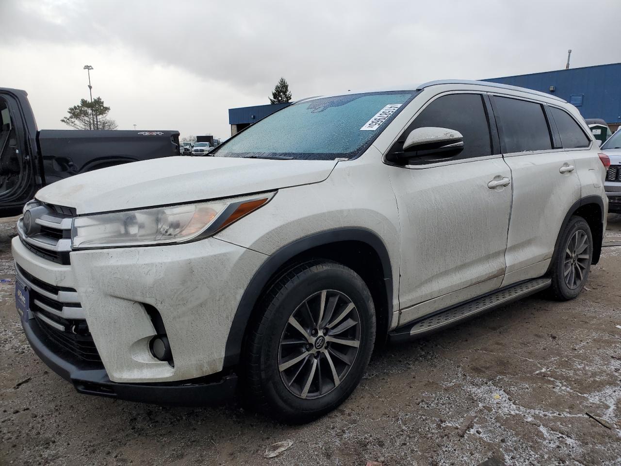 2018 TOYOTA HIGHLANDER