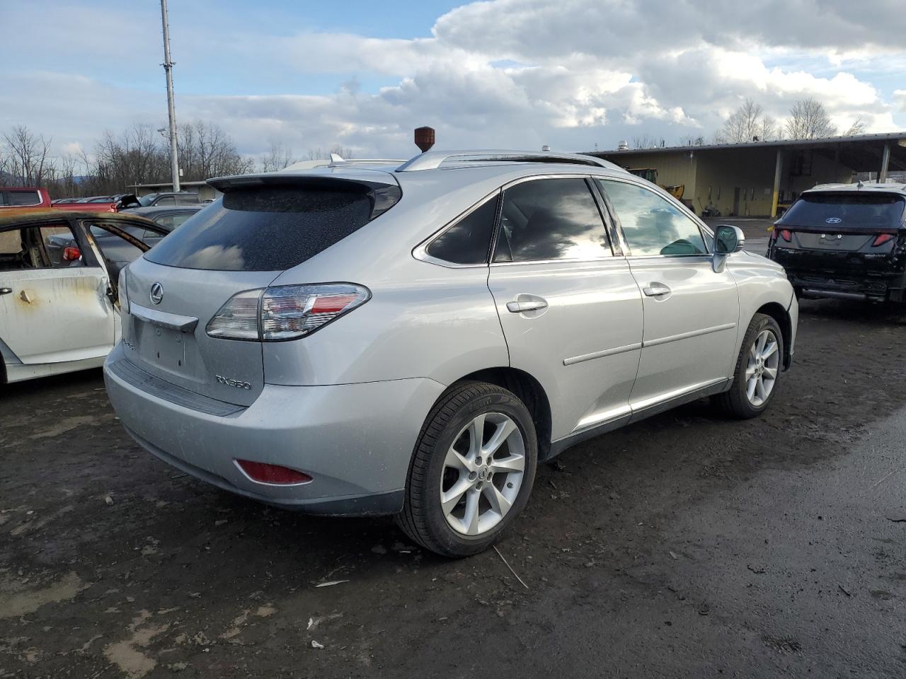 2010 Lexus RX - Image 3