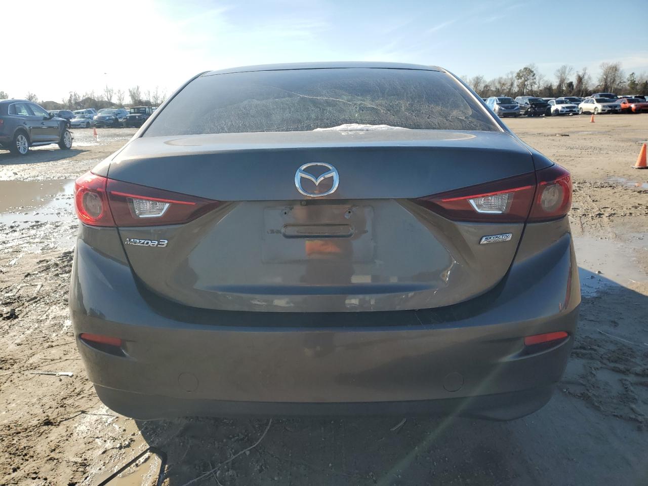 2017 Mazda 3 - Image 6
