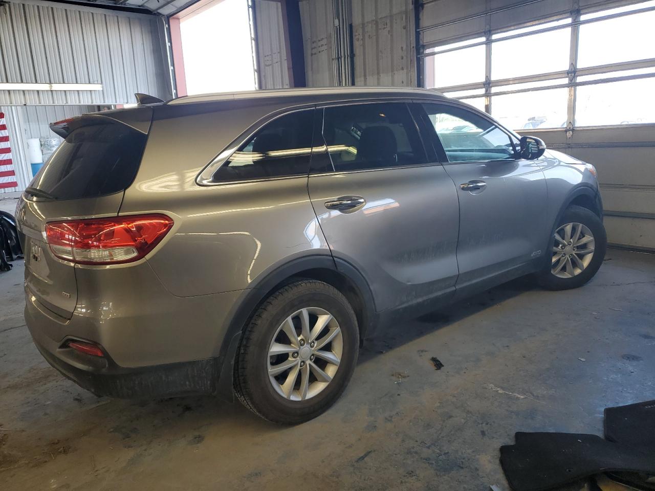 2016 Kia Sorento - Image 3