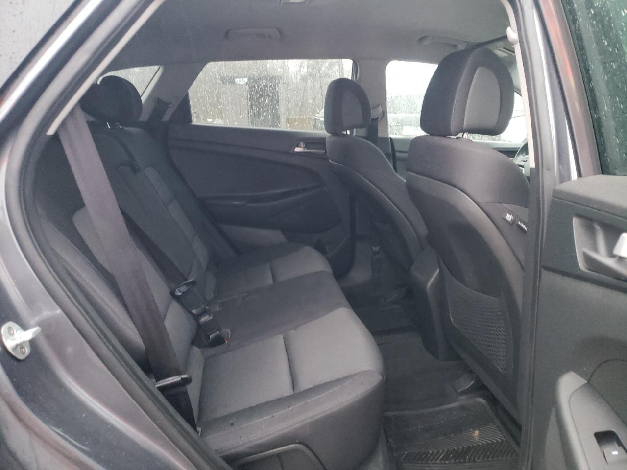 2017 Hyundai Tucson - Image 11