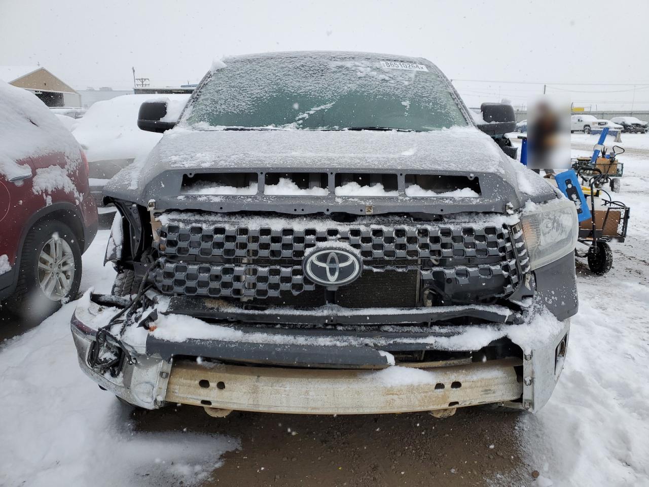 2021 Toyota Tundra - Image 5