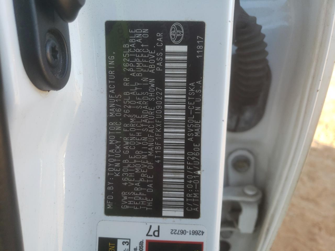 2015 Toyota Camry - Image 14