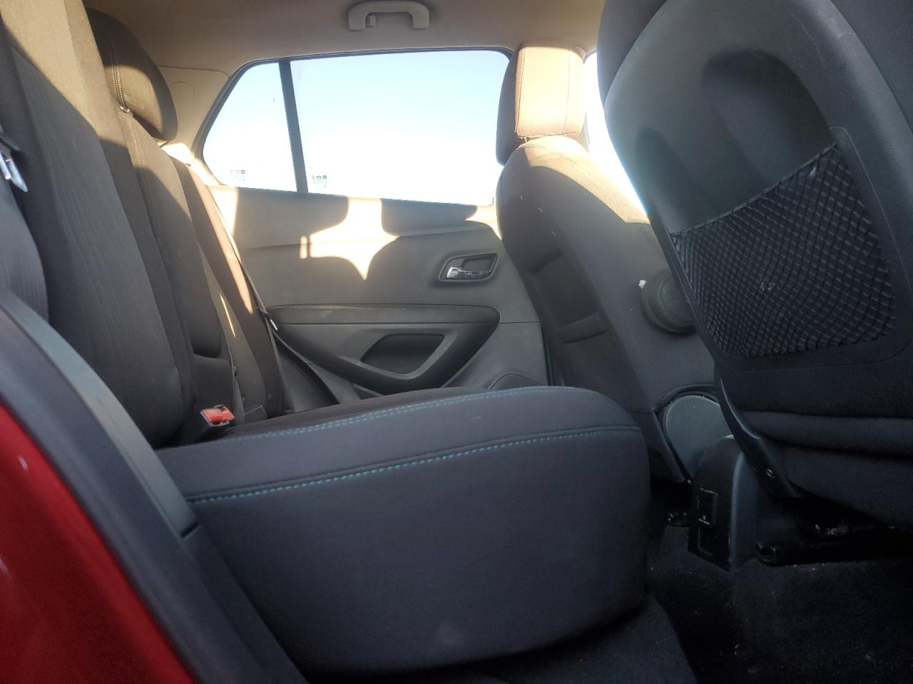 2015 Chevrolet Trax - Image 11