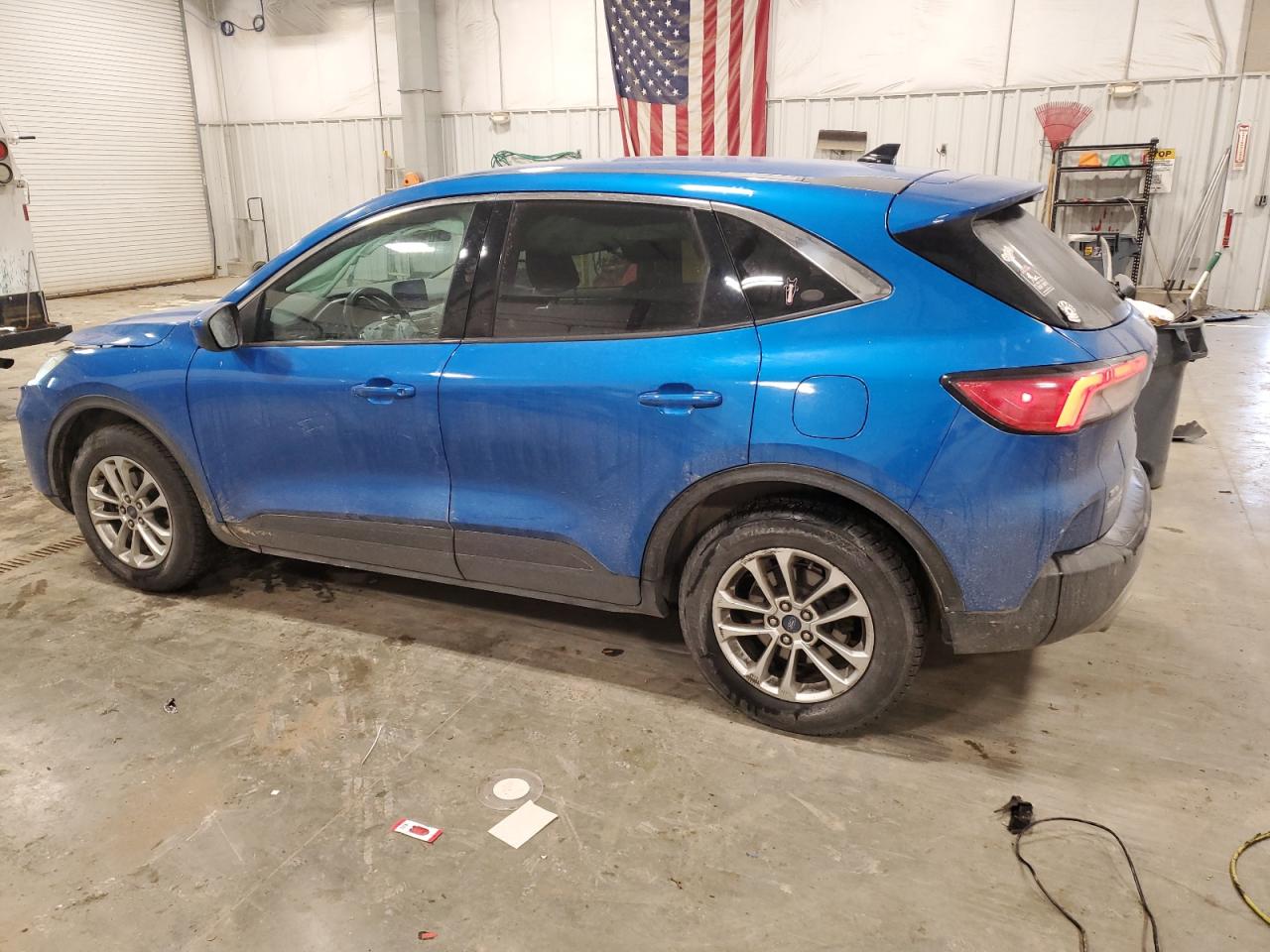 2020 Ford Escape - Image 2