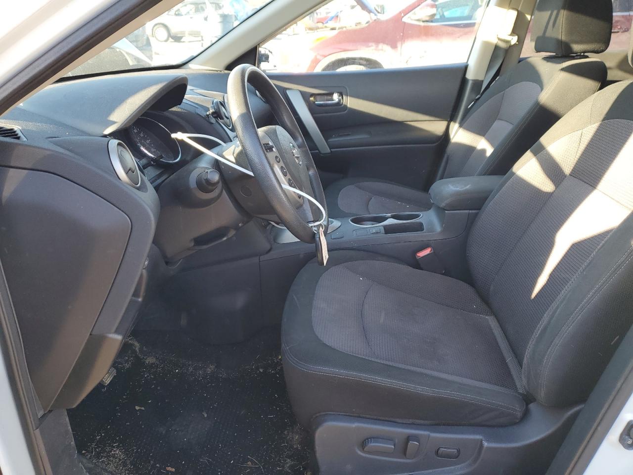 2012 Nissan Rogue - Image 7