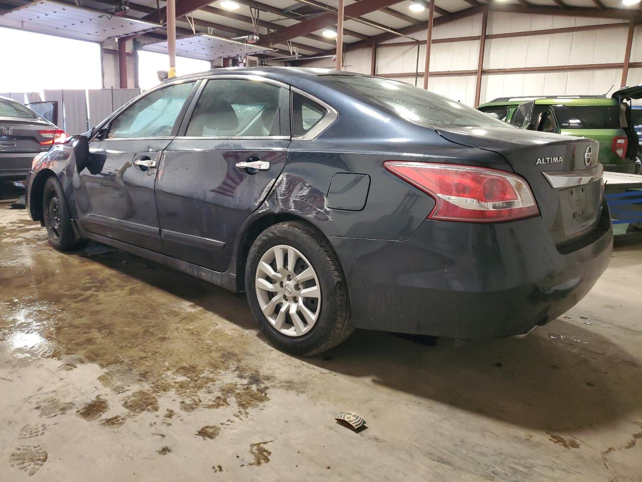 2013 Nissan Altima - Image 2