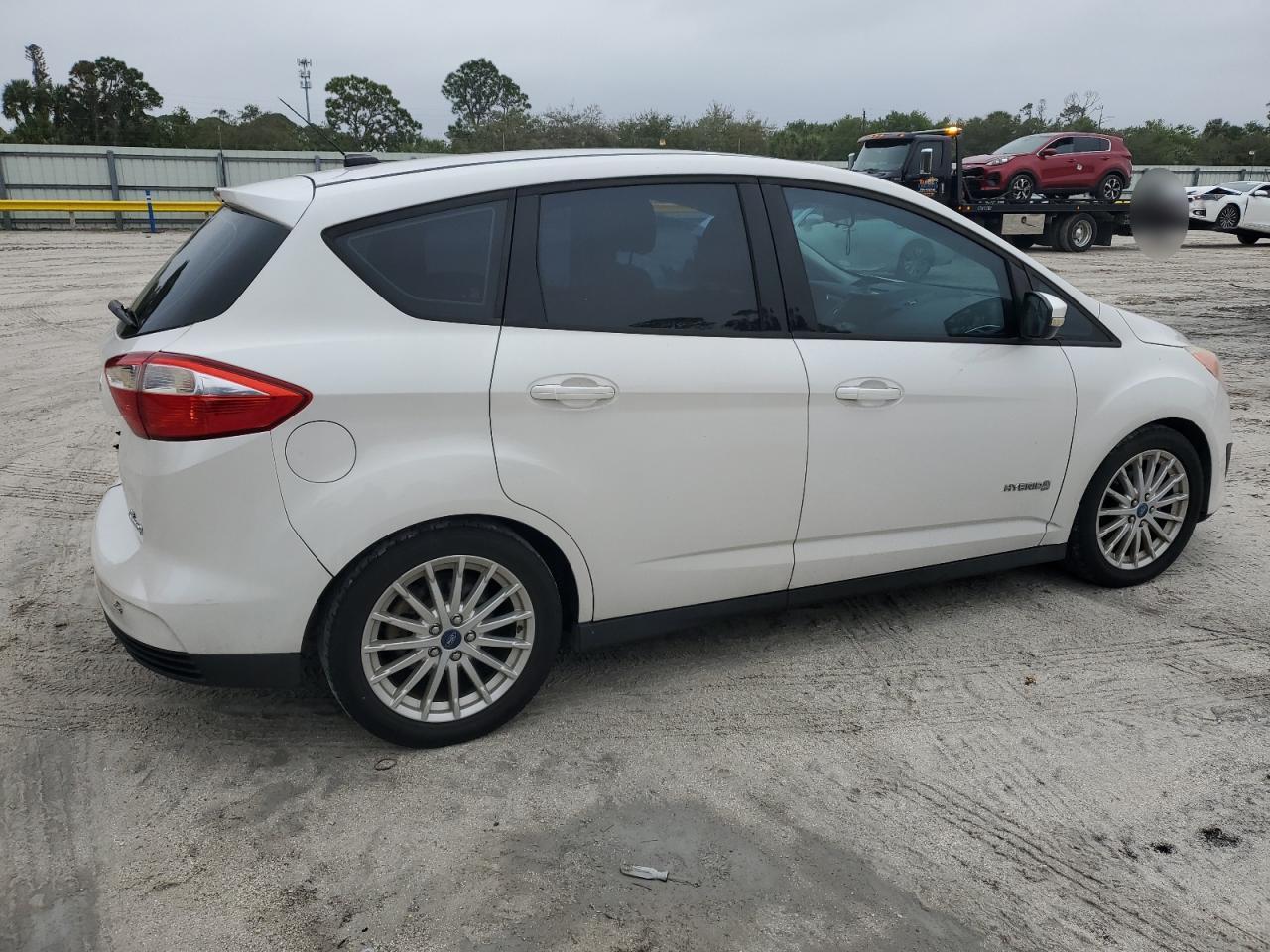 2013 Ford C-MAX - Image 3