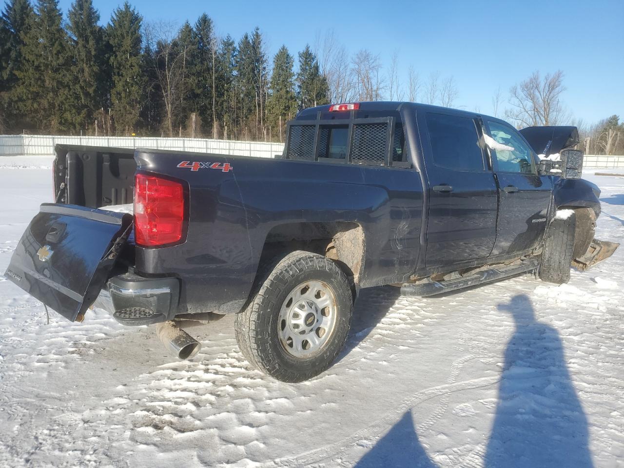 2016 Chevrolet Silverado - Image 3