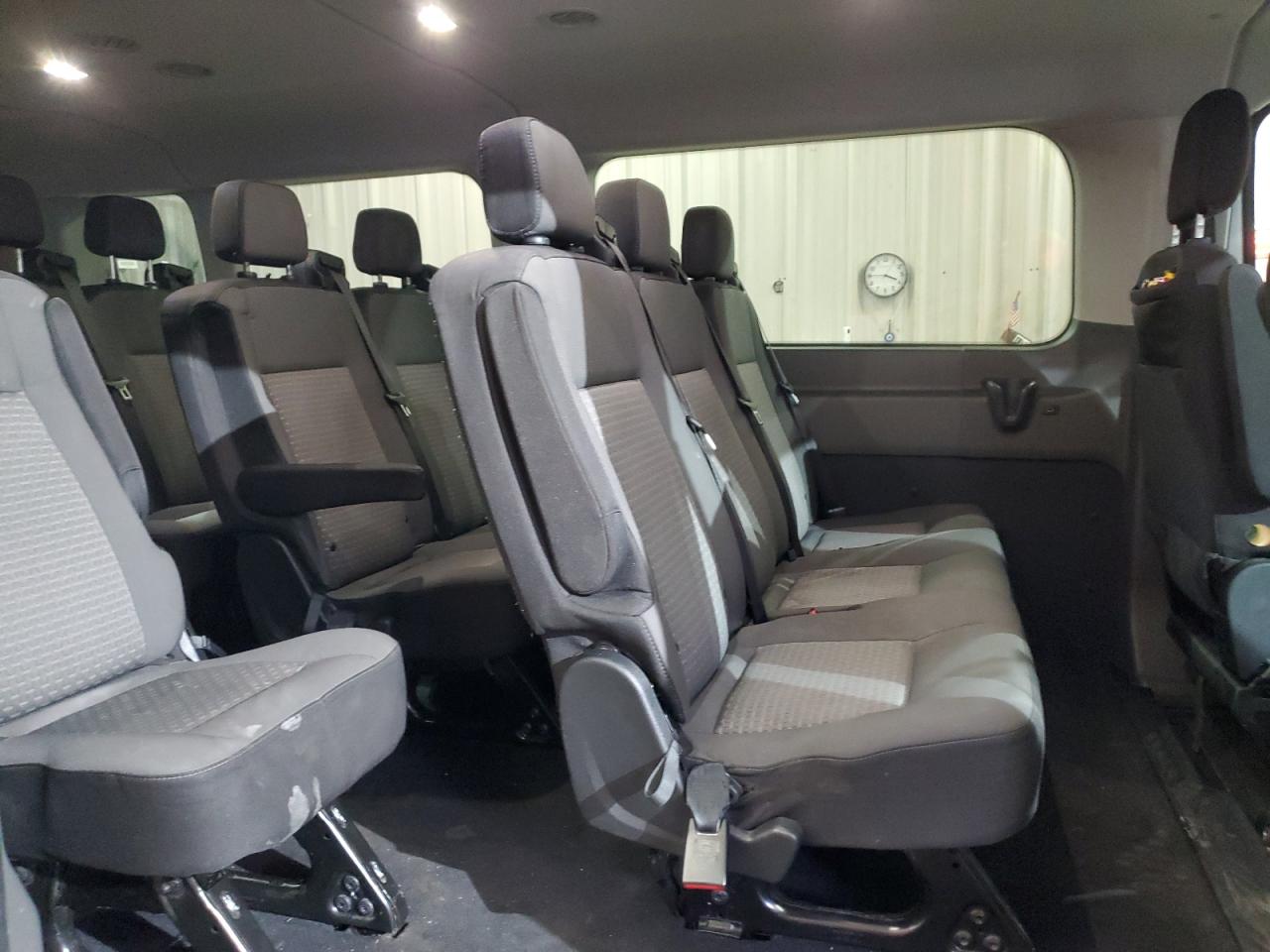 2022 Ford Transit - Image 11