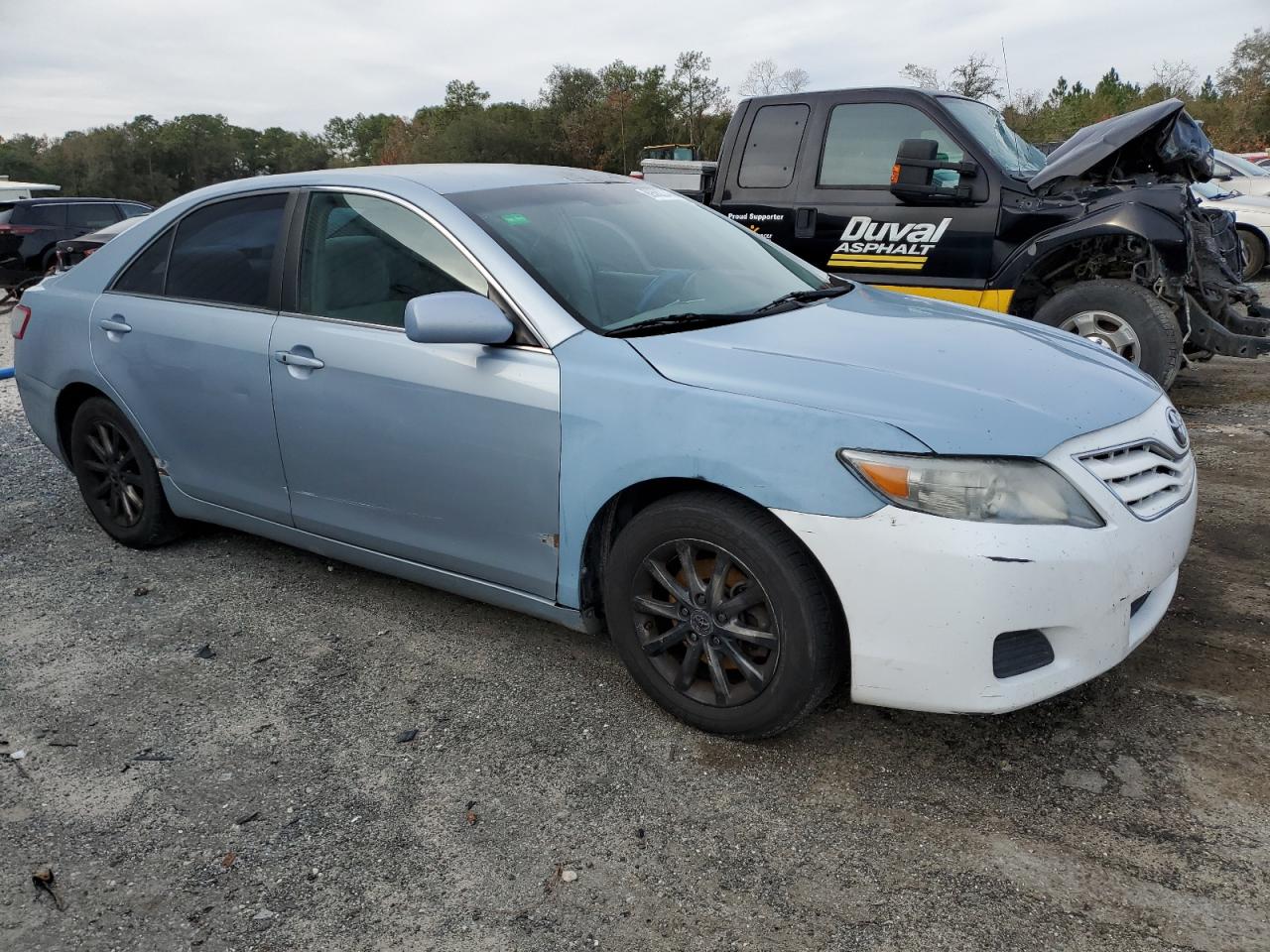 2010 Toyota Camry - Image 4