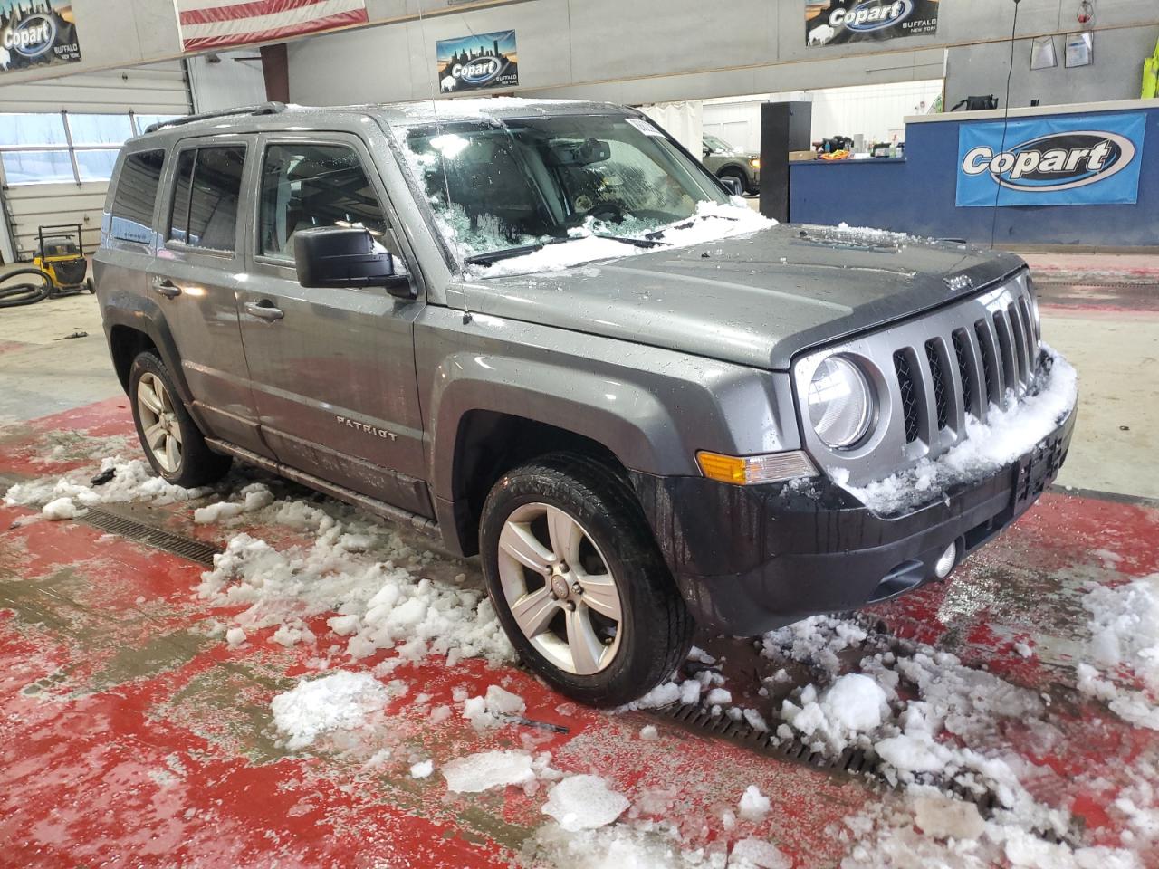 2013 Jeep Liberty (Patriot) - Image 4