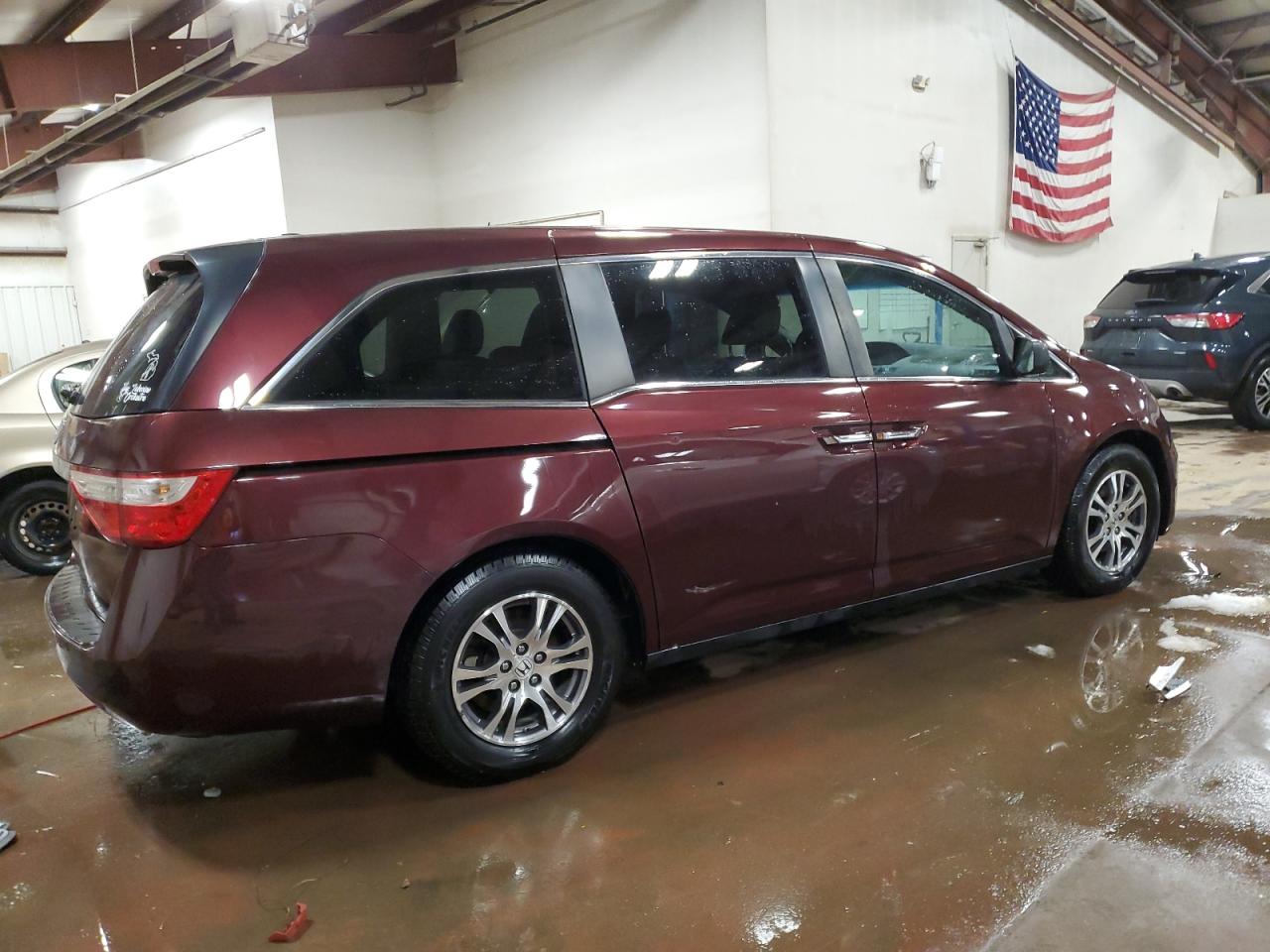 2012 Honda Odyssey - Image 3