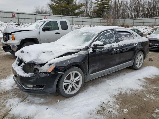 Sedans VOLKSWAGEN PASSAT 2014 Black