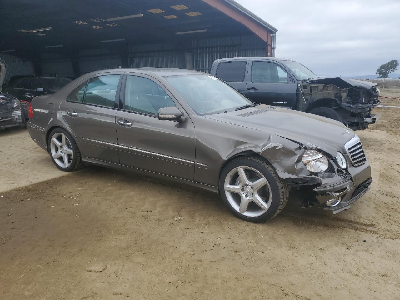 2009 Mercedes-Benz E-klasse - Image 4