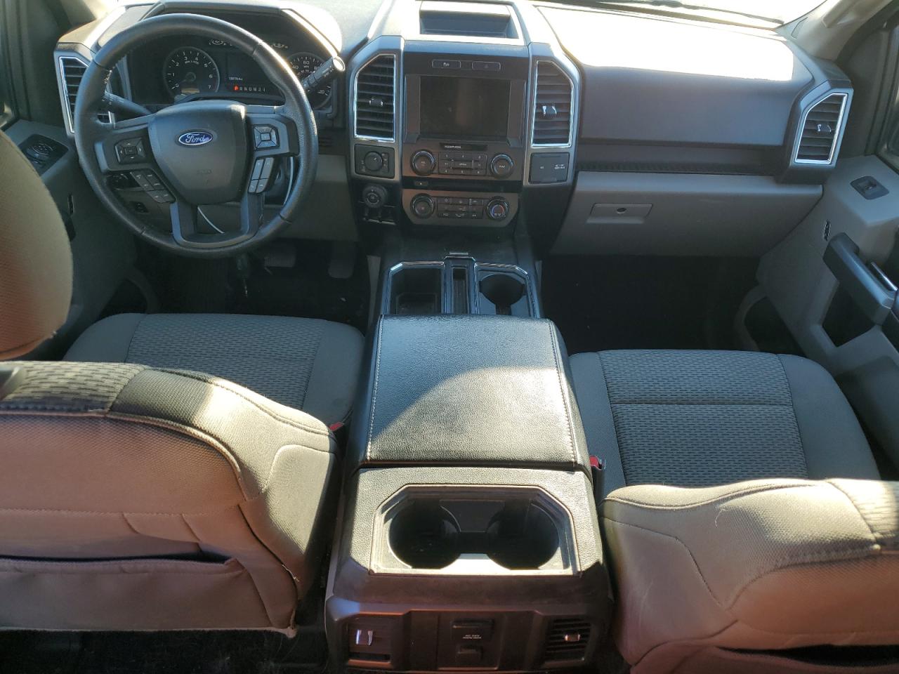 2016 Ford F-150 - Image 8