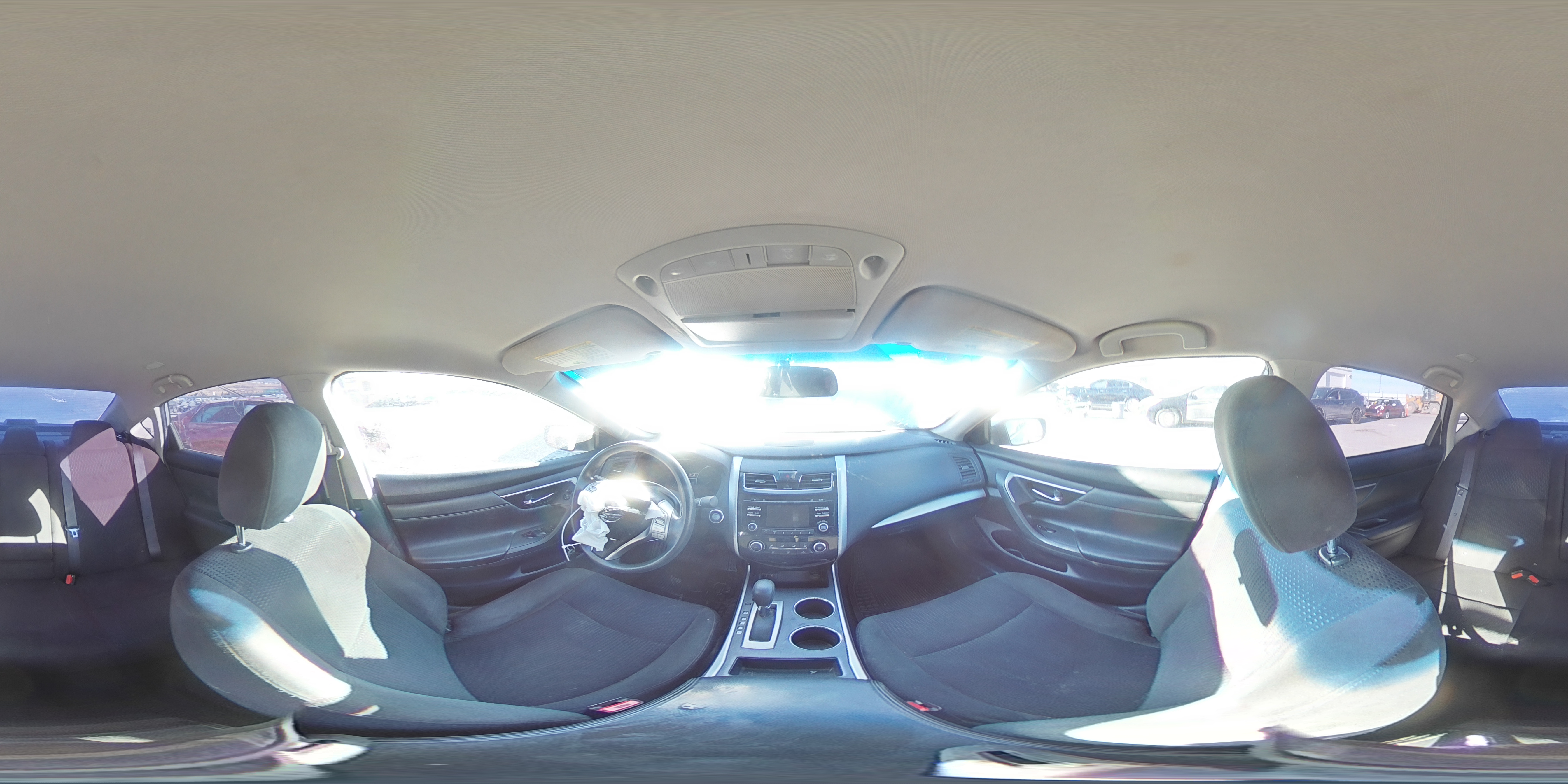 2015 Nissan Altima - Image 12