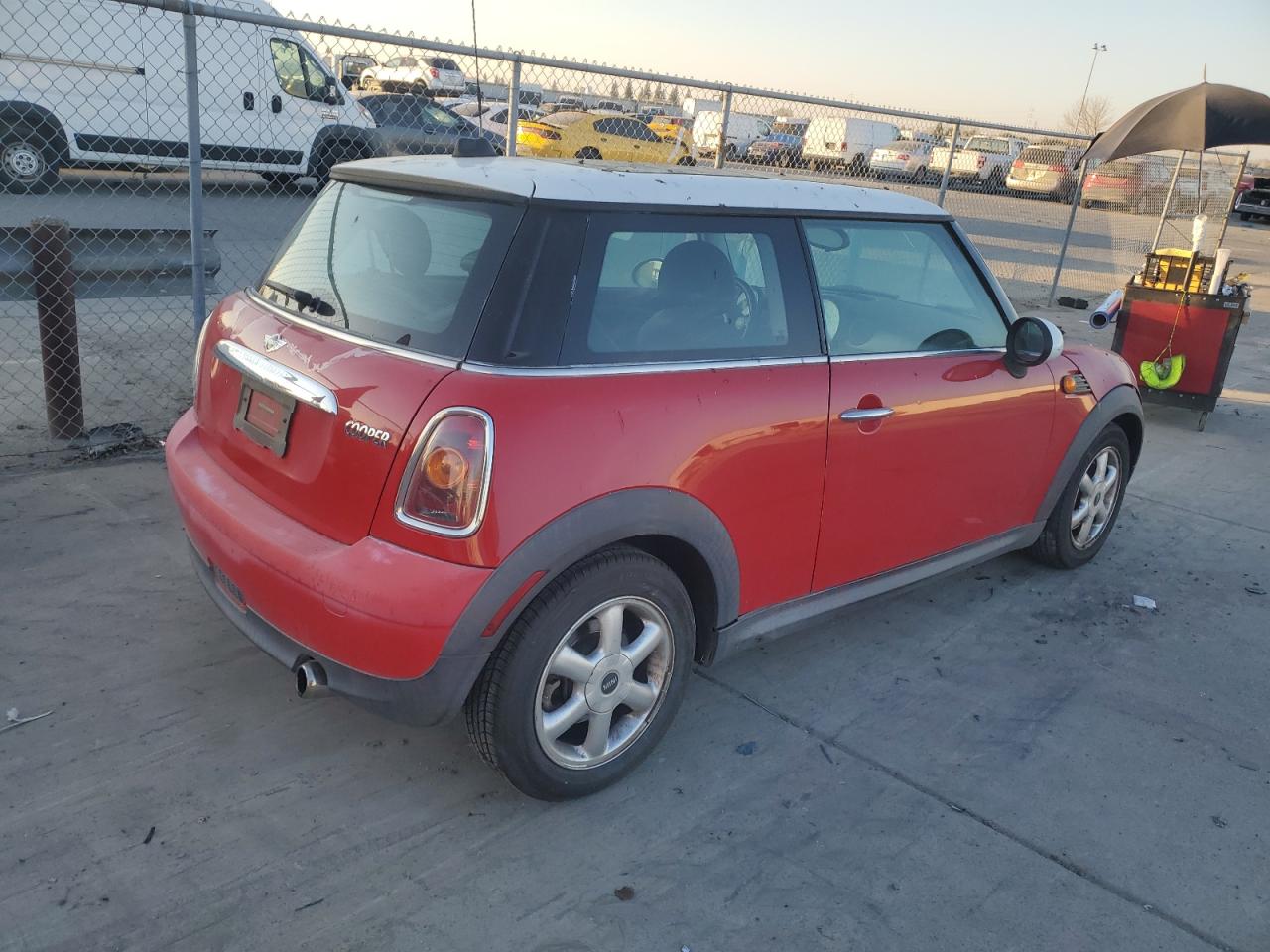 2009 MINI Cooper - Image 3