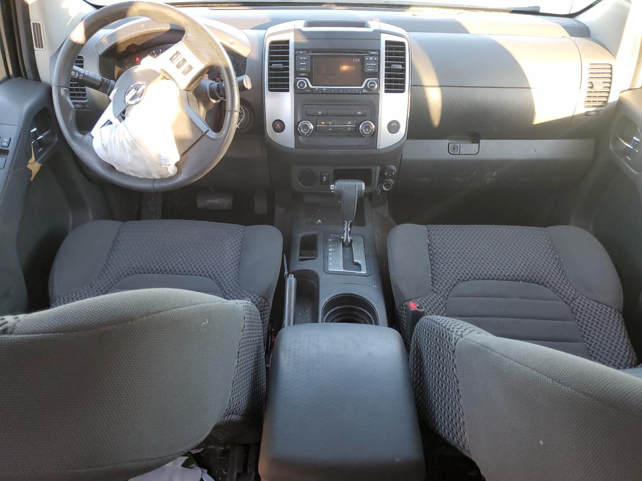 2017 Nissan Navara (Frontier) - Image 8