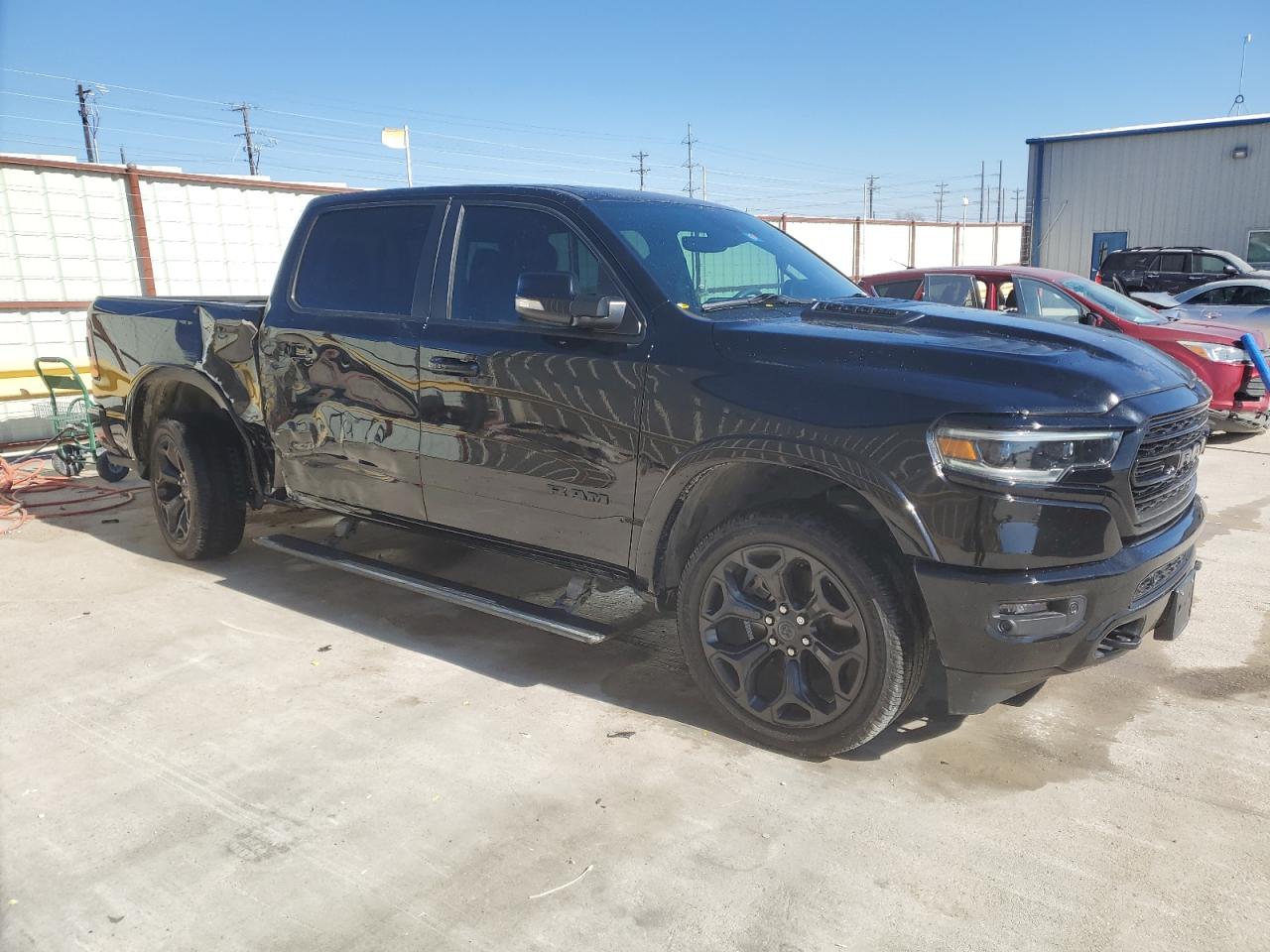 2020 RAM 1500 - Image 4