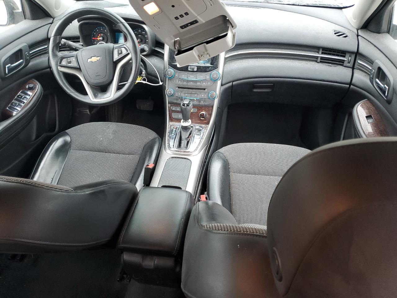 2013 Chevrolet Malibu - Image 8