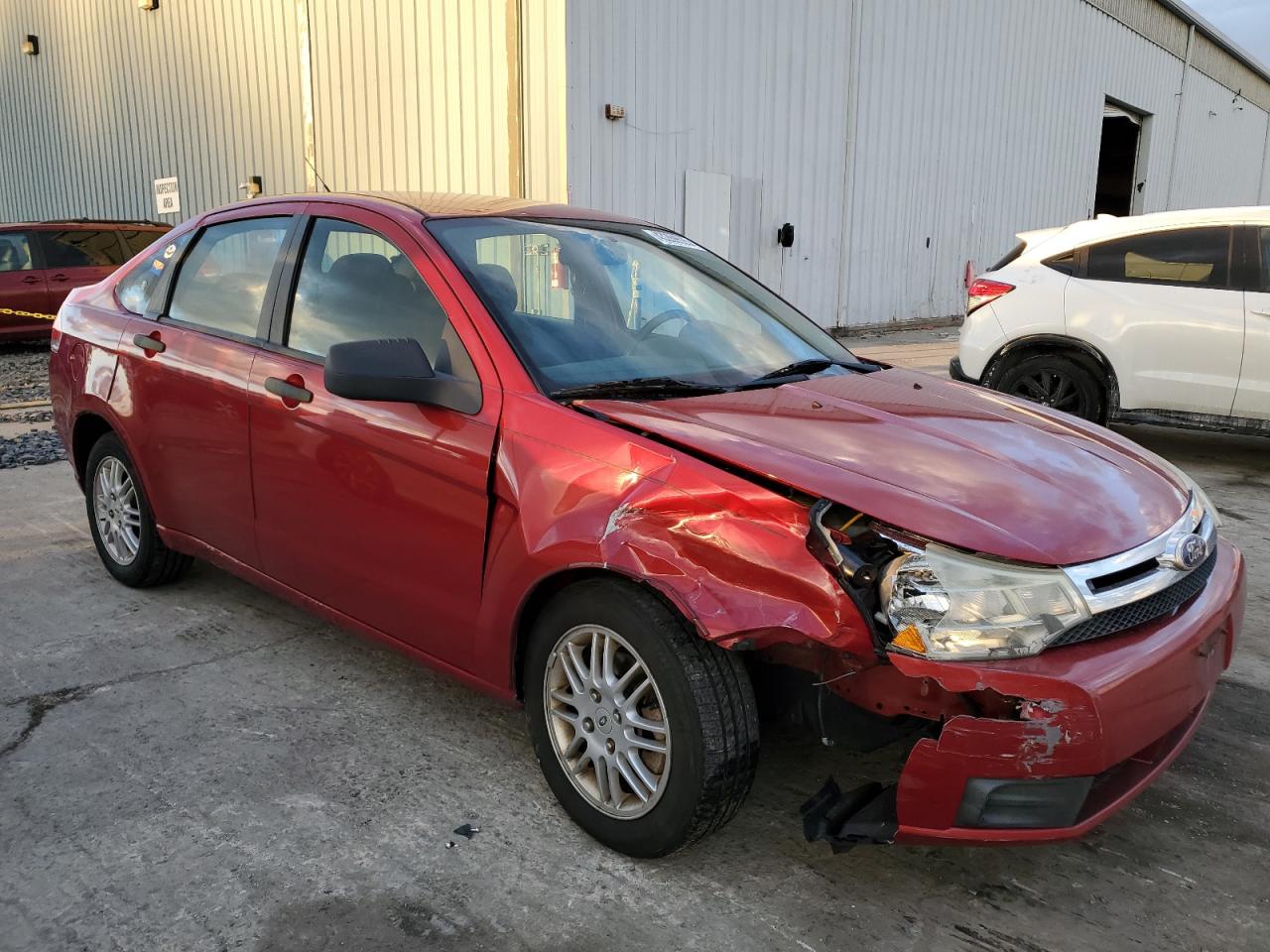 2010 Ford Focus - Image 4