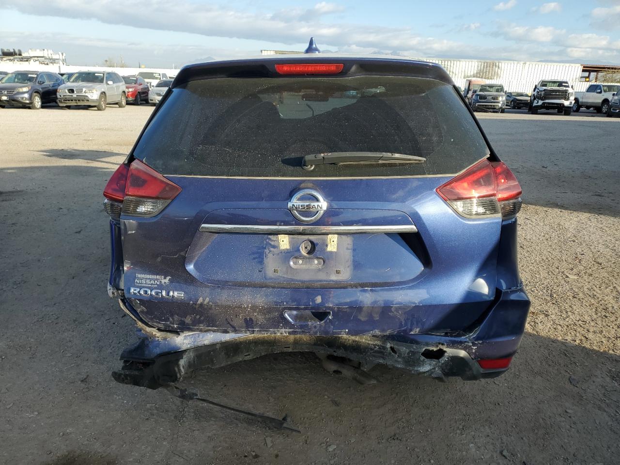 2020 Nissan Rogue - Image 6