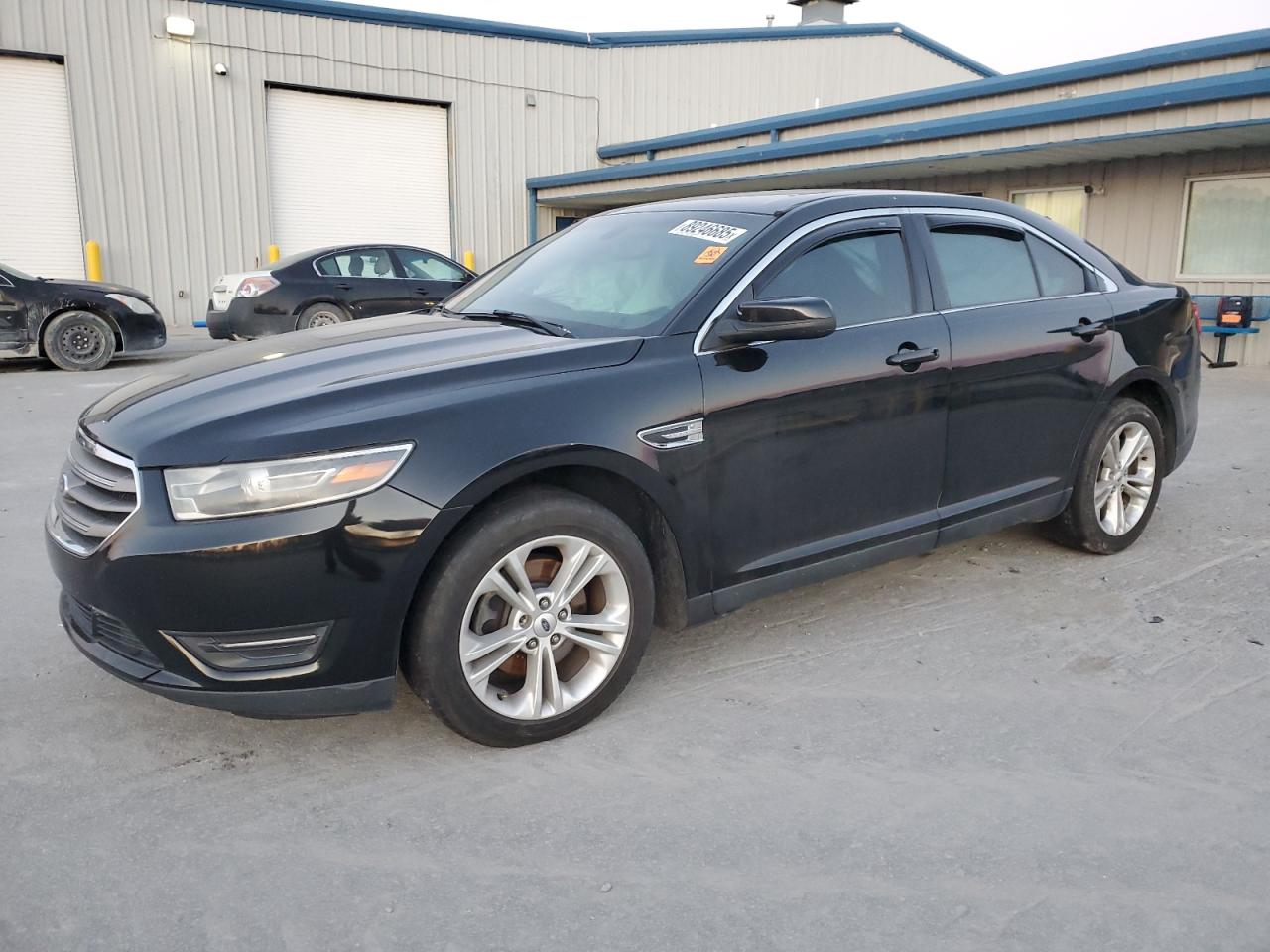 2014 Ford Taurus - Image 1