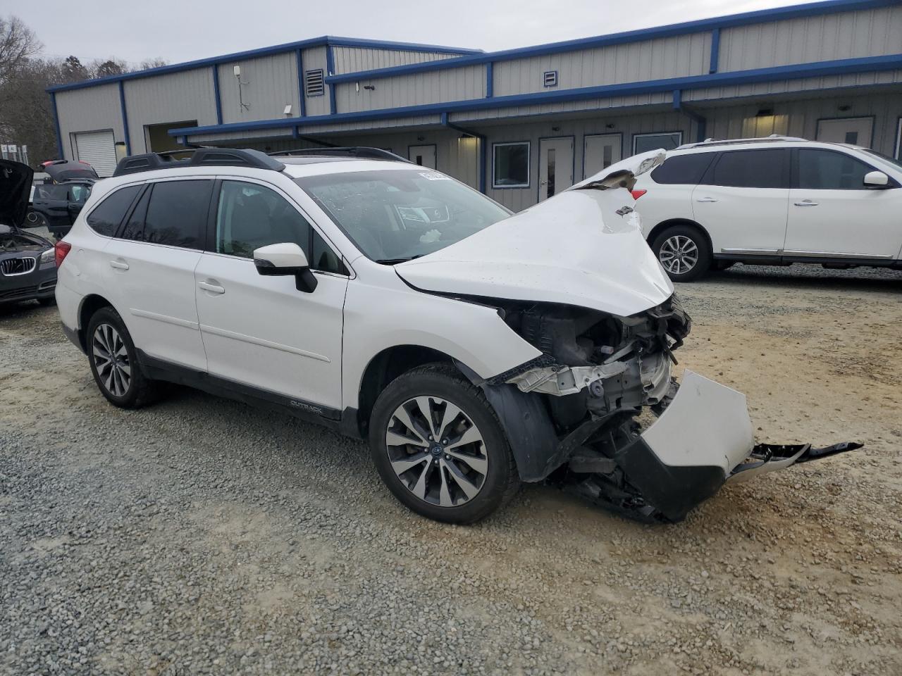2017 Subaru Outback - Image 4