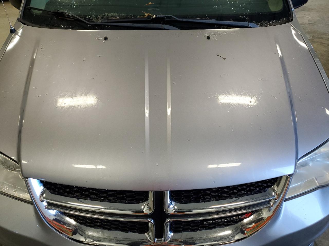 2015 Dodge Caravan - Image 12