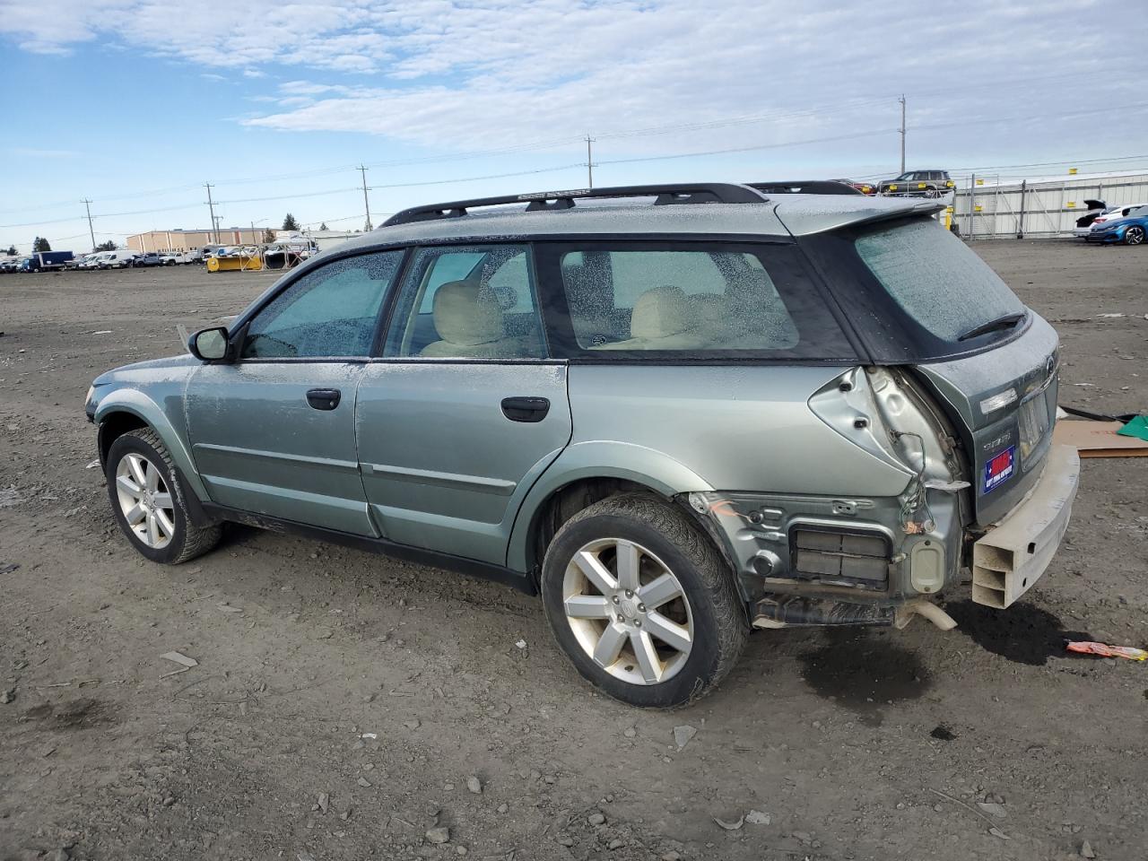 2009 Subaru Outback - Image 2