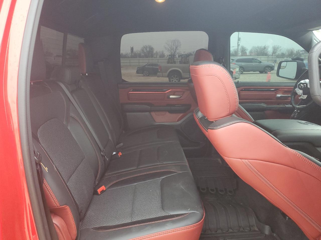 2022 RAM 1500 - Image 10