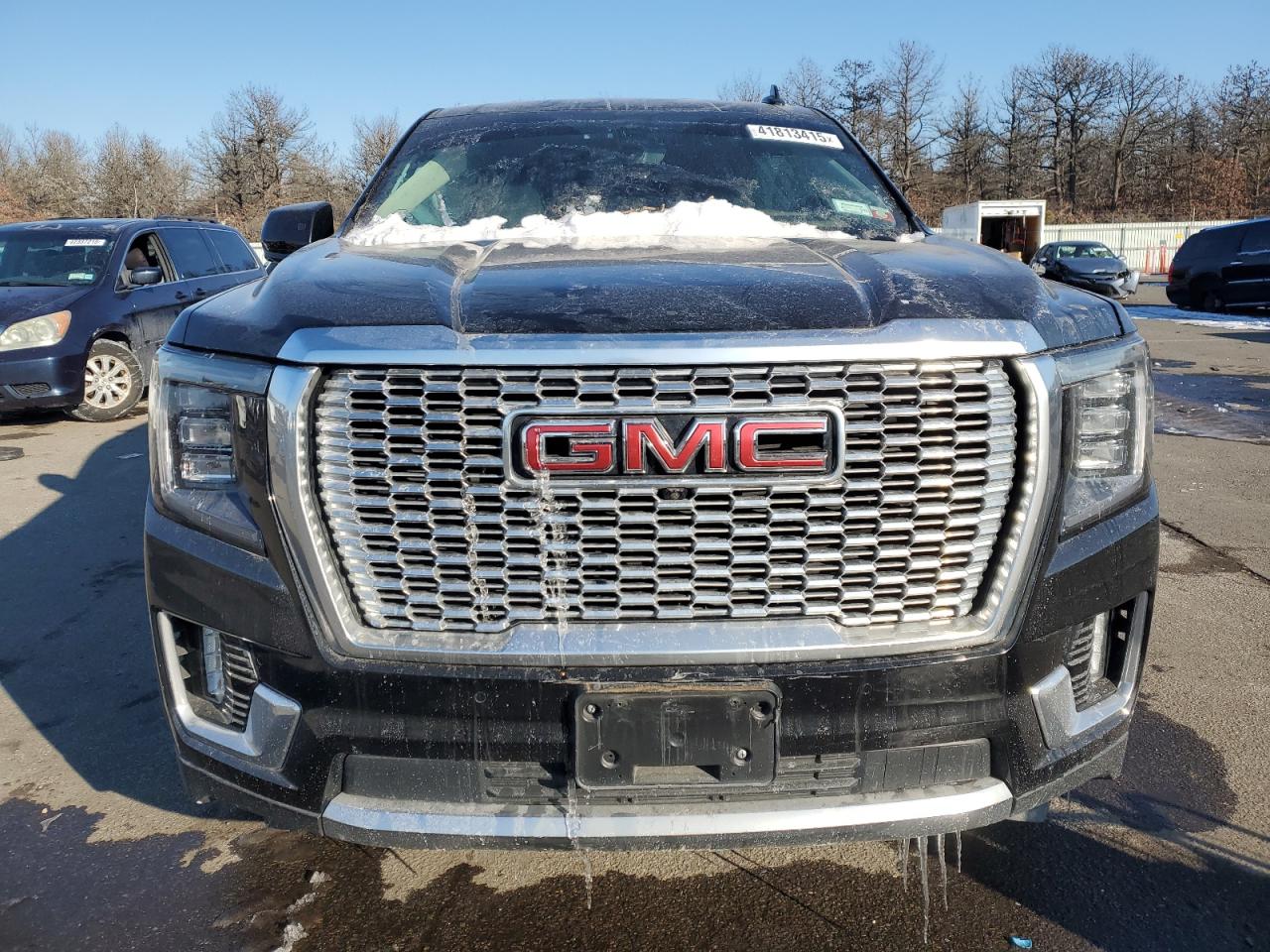 2022 GMC Yukon - Image 5