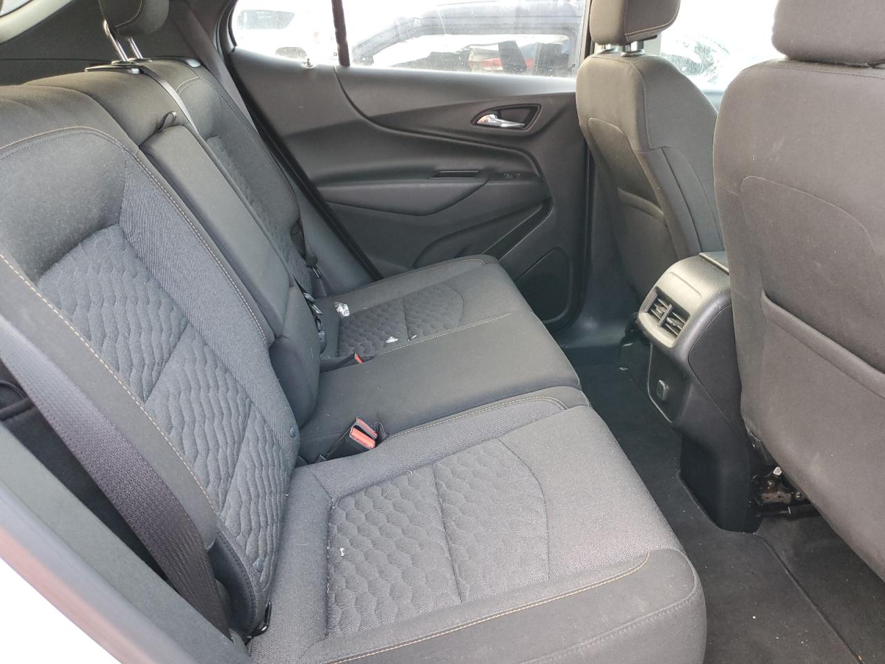 2018 Chevrolet Equinox - Image 11