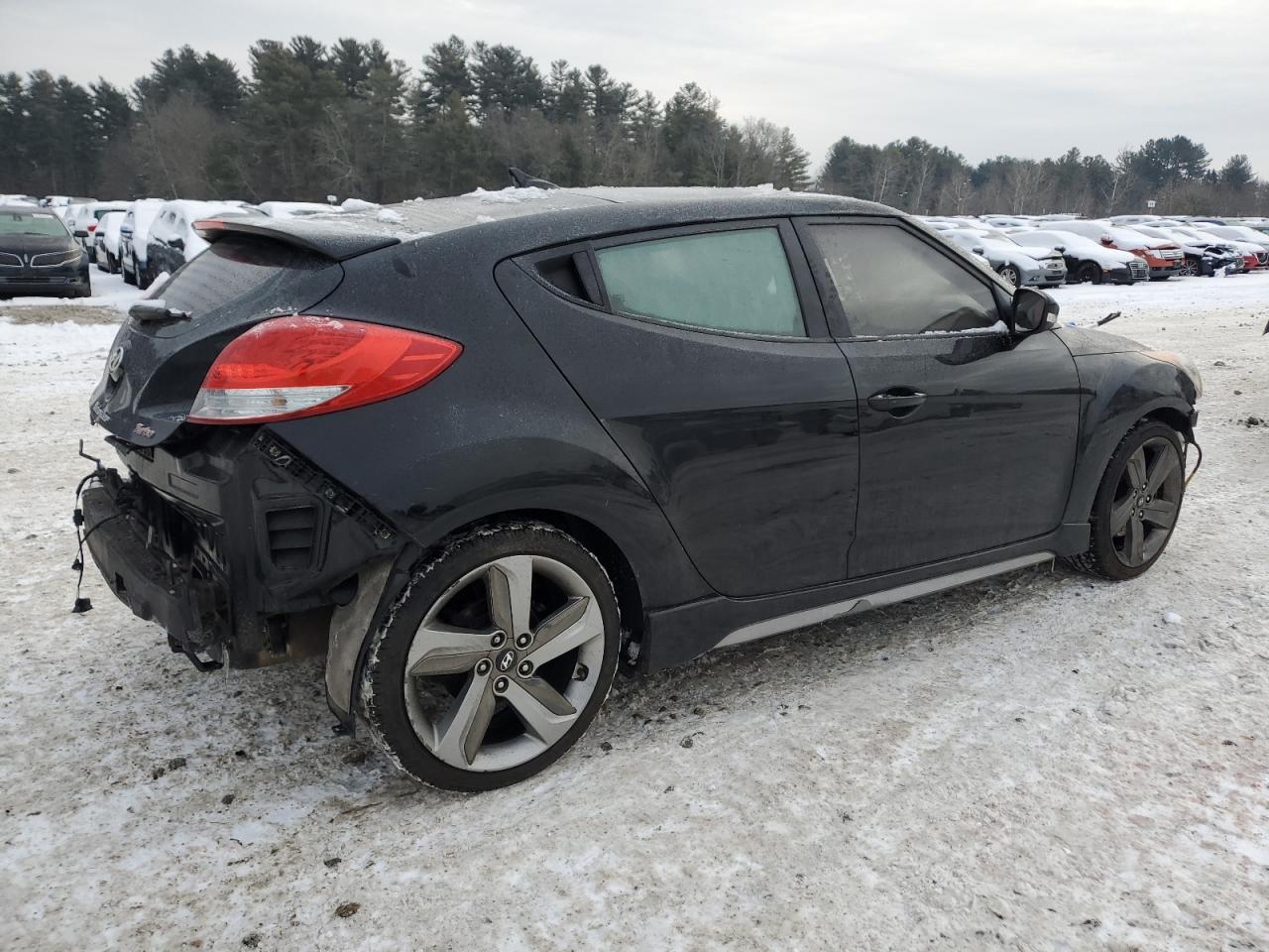 2015 Hyundai Veloster - Image 3