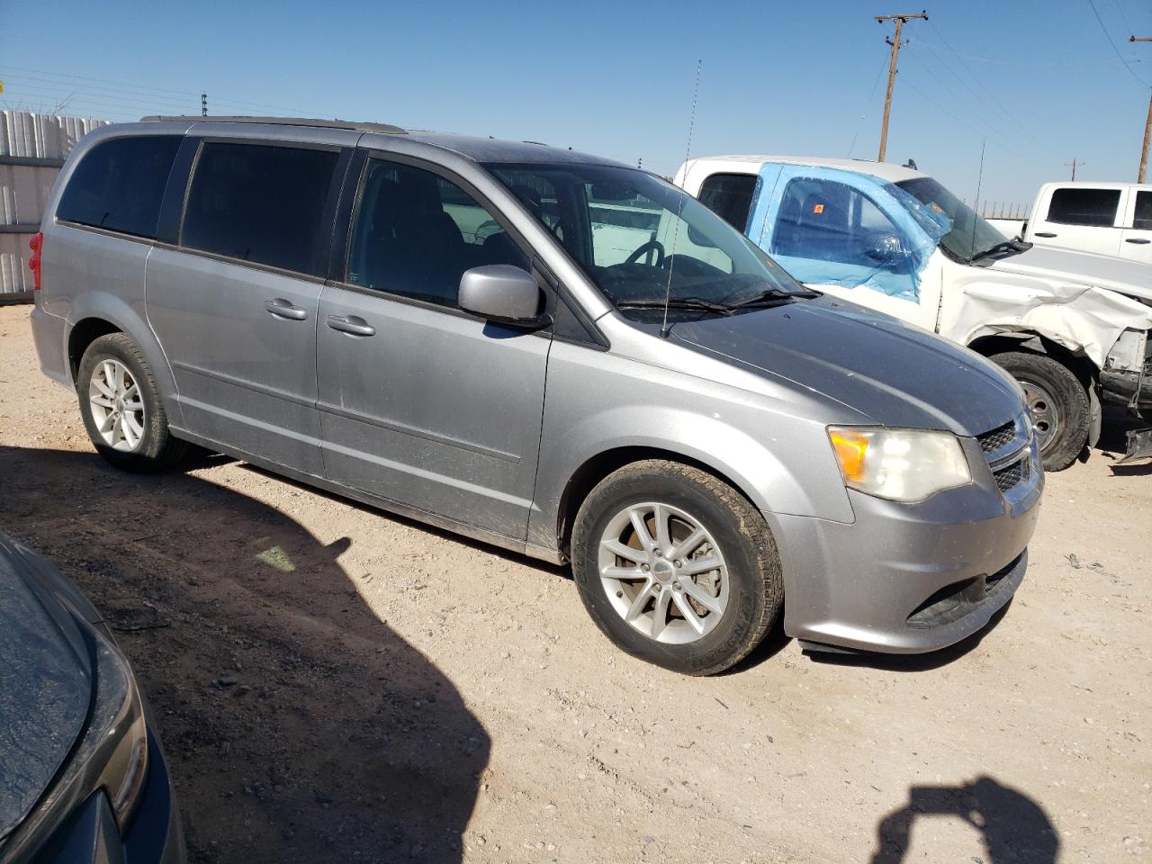 2014 Dodge Caravan - Image 4