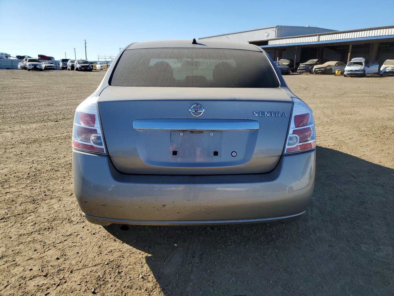 2010 Nissan Sentra - Image 6