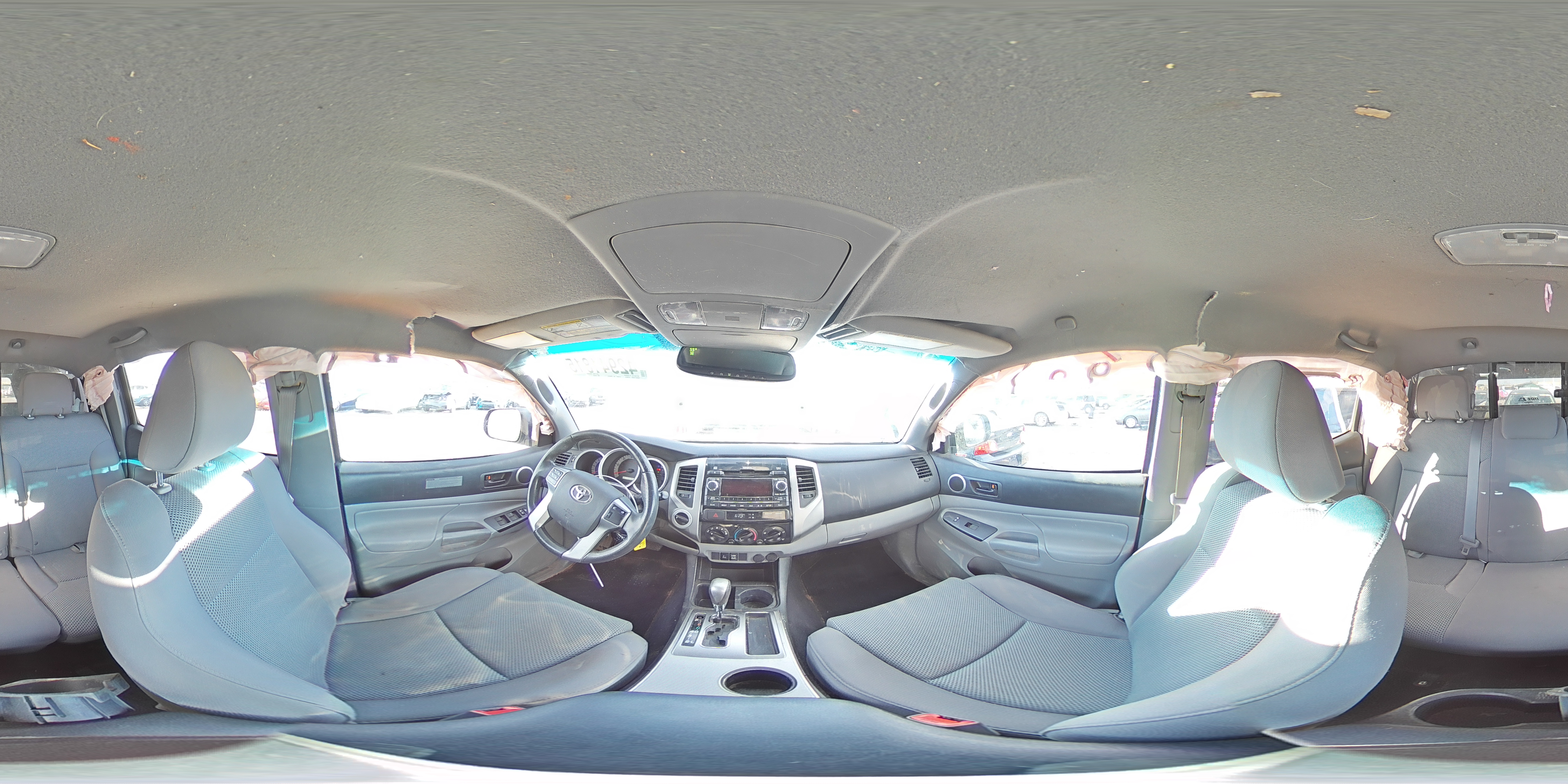 2012 Toyota Tacoma - Image 14