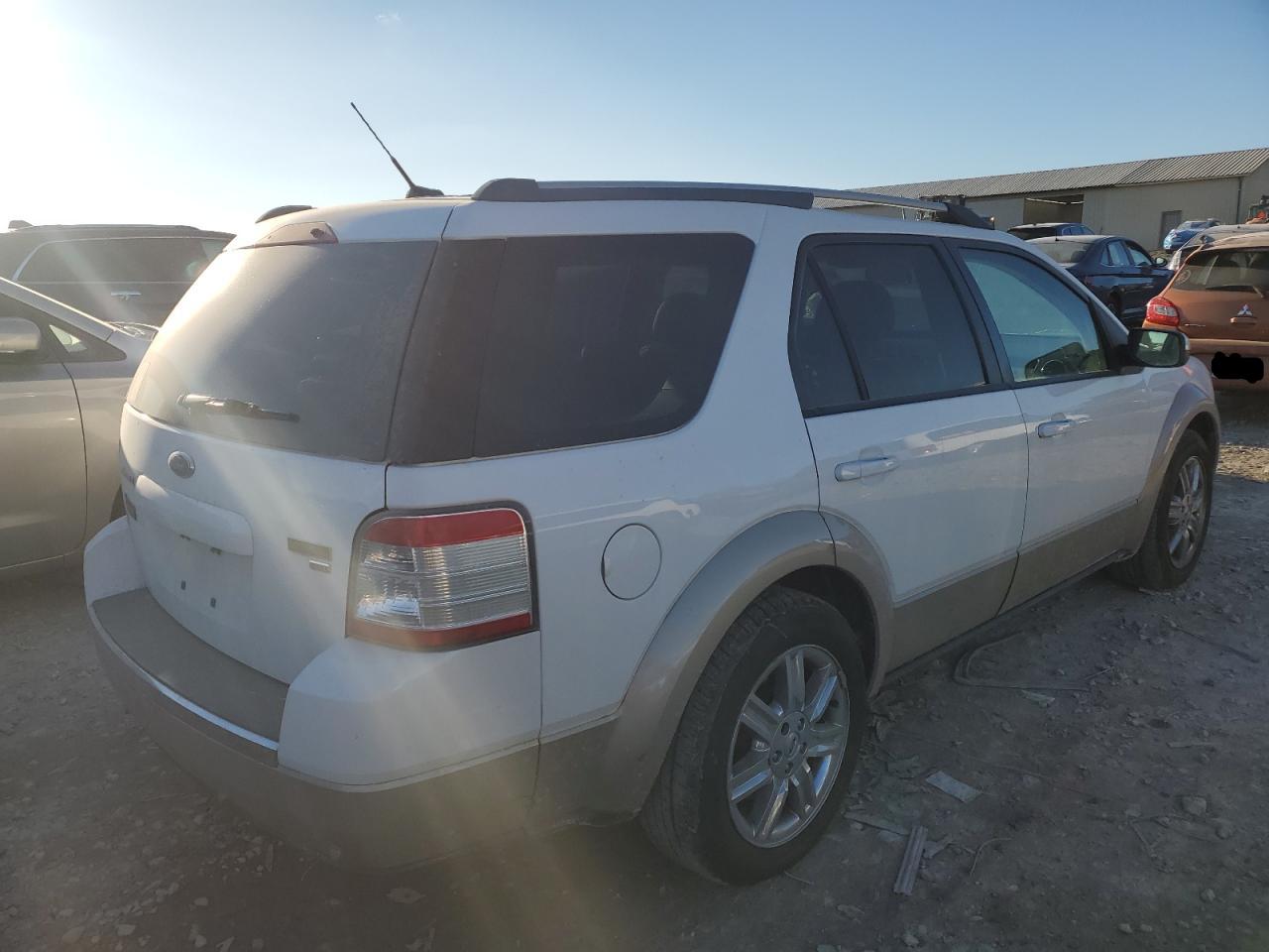 2008 Ford Taurus - Image 3