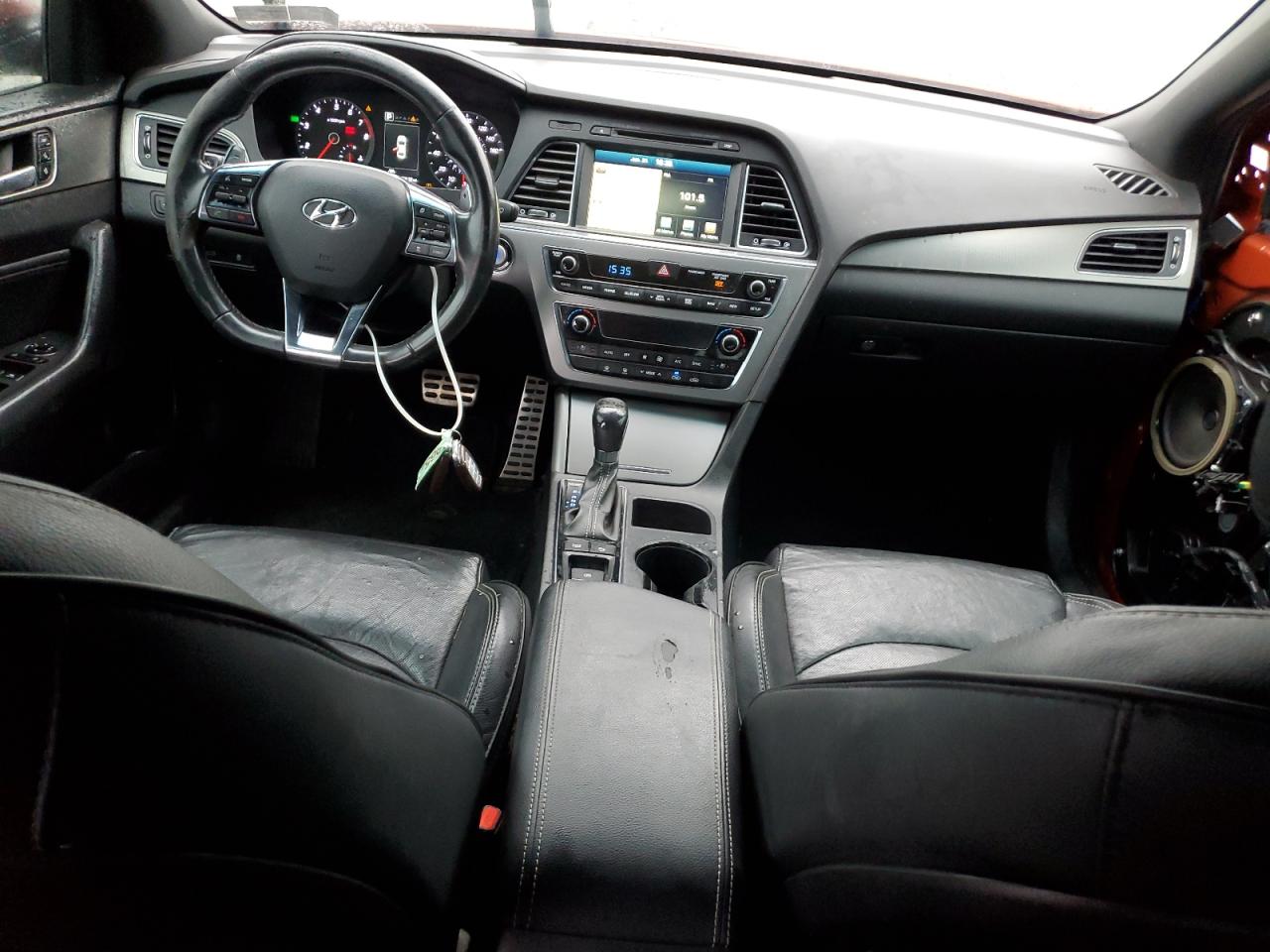2015 Hyundai Sonata - Image 8