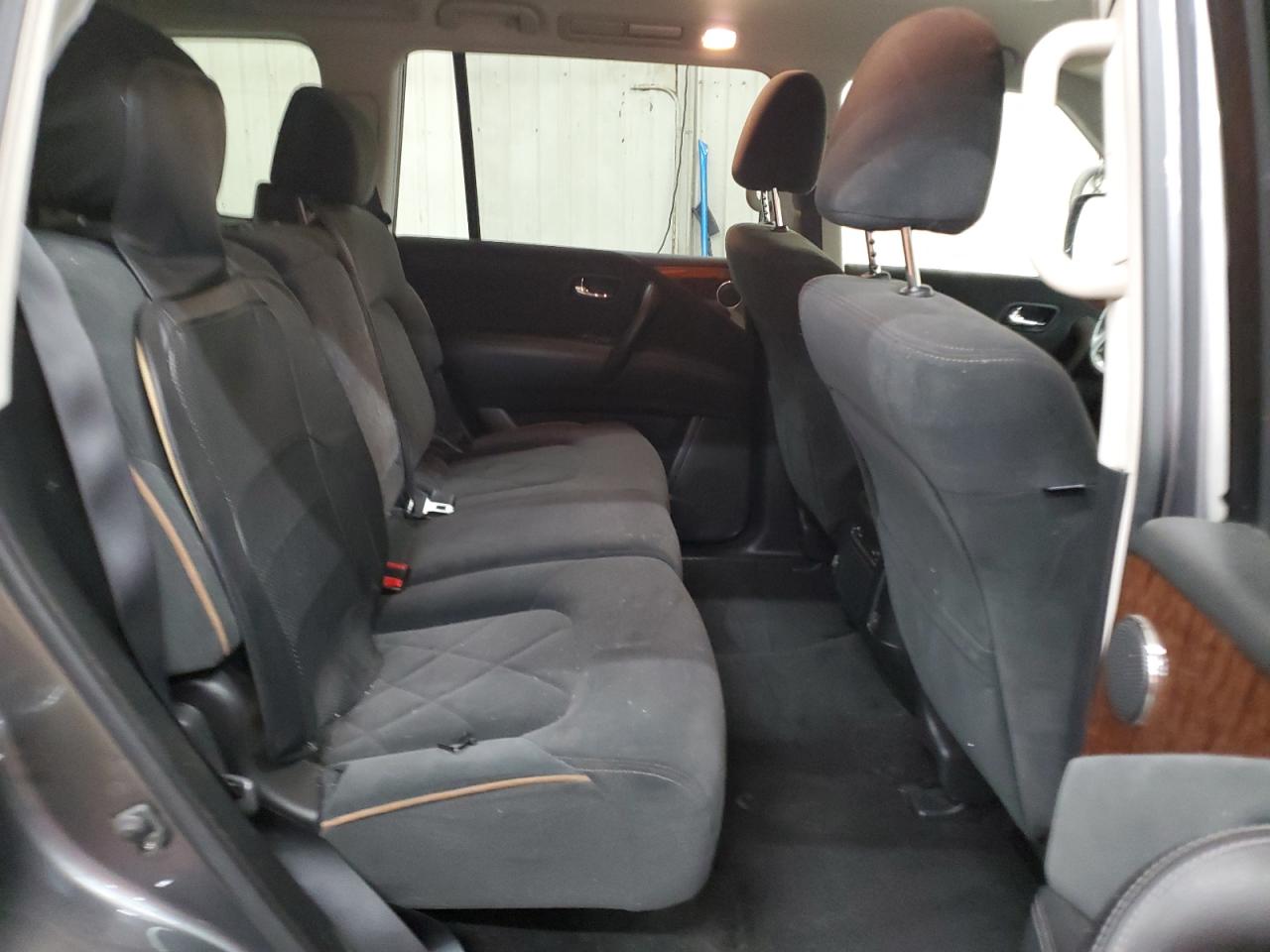 2019 Nissan Armada - Image 11