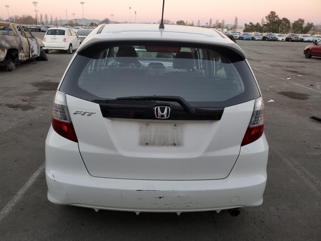 2011 Honda Fit - Image 6
