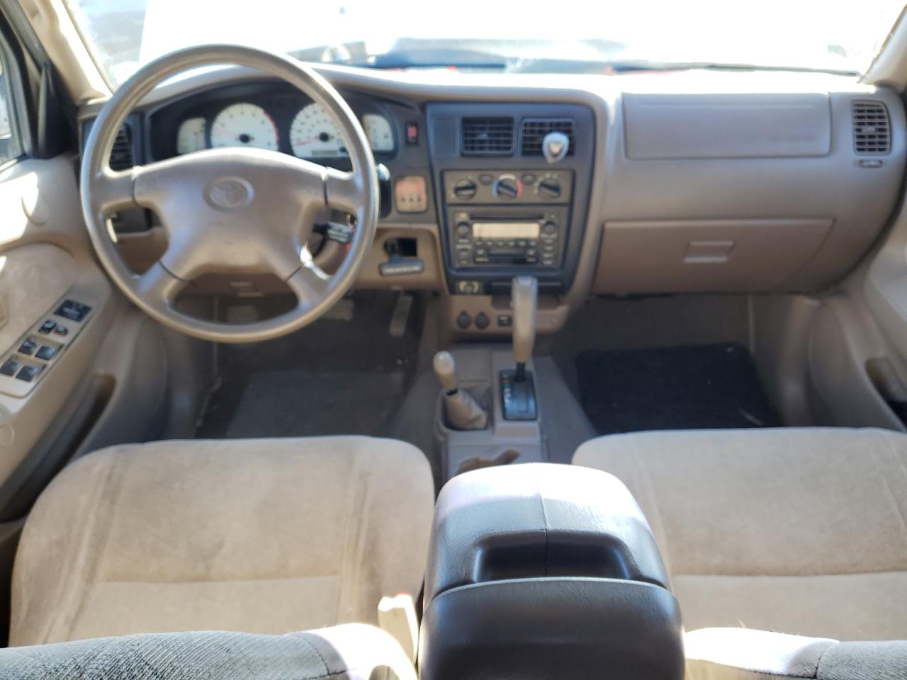 2002 Toyota Tacoma - Image 8