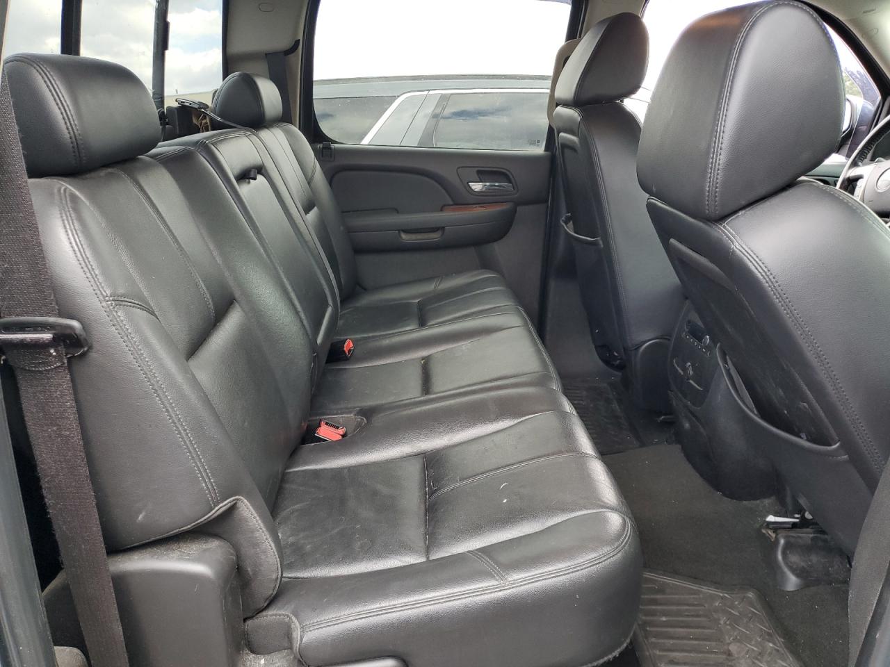 2008 GMC Sierra - Image 10