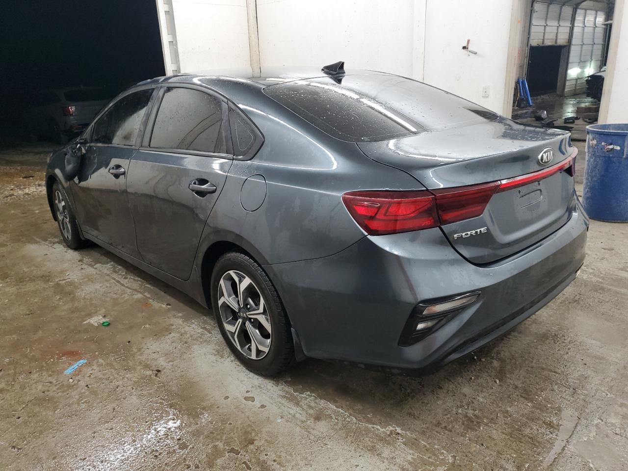 2019 Kia Forte - Image 2