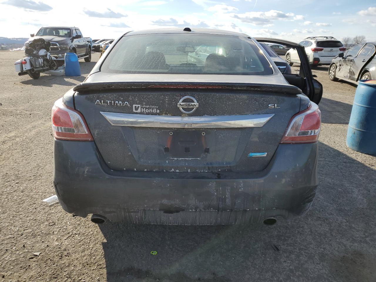 2013 Nissan Altima - Image 6