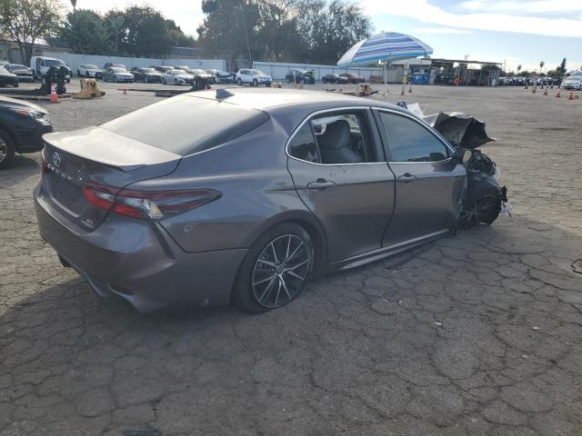  TOYOTA CAMRY 2022 Gray